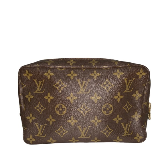Louis Vuitton Monogram Trousse De Toilette - Picture 5 of 10